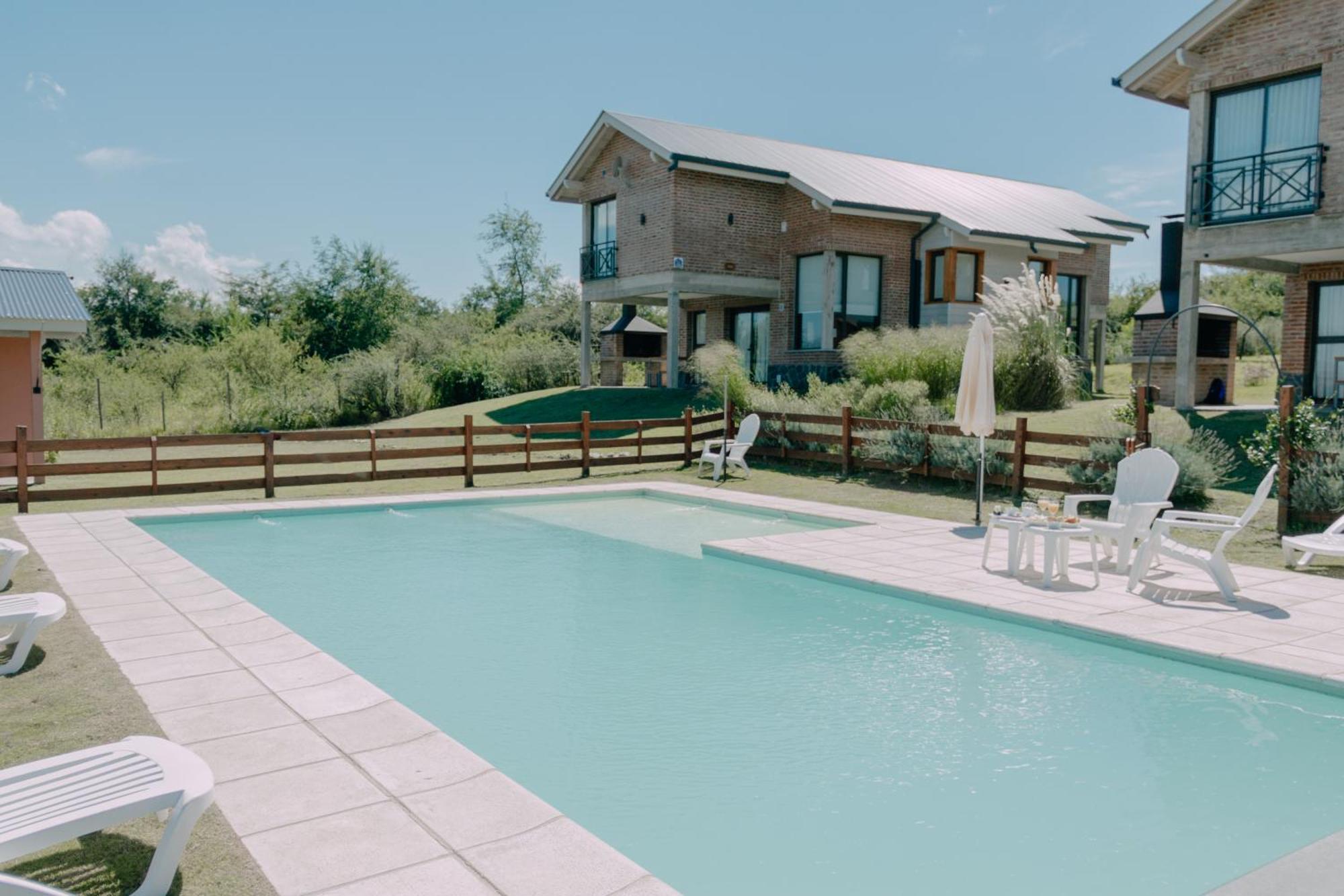 Pentagrama, Casas De Campo Villa General Belgrano Luaran gambar